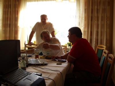 Der Siggi das Peterle und der Uwe Station Queens